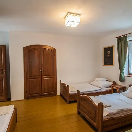 Guest house Zsirai 3*